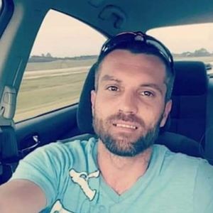 Meet your Posher, Clinton